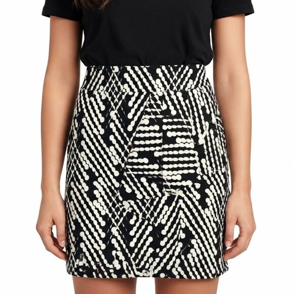 The Limited Skirt Size 6 | Cream Black Tulip Ruffle Knee Length - Picture 1 of 14